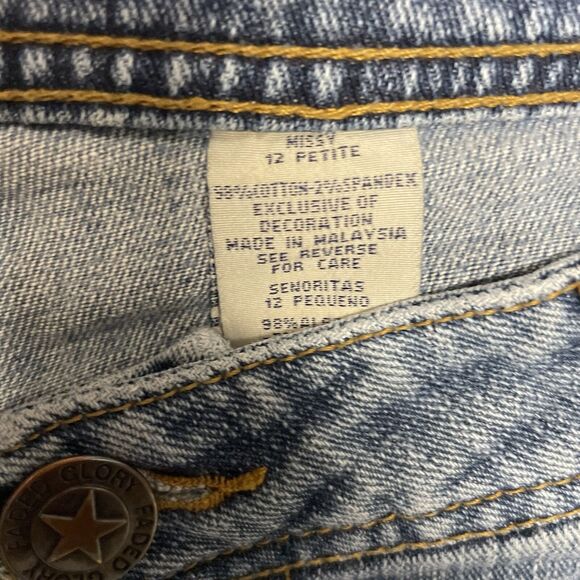 Faded Glory Women’s Jeans Missy 12 Petite stretch bootcut - Picture 3 of 9